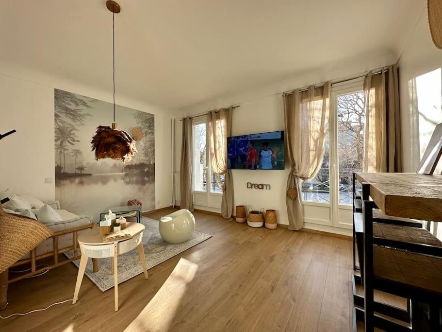 Le Lutz Apartment Nimes Ngoại thất bức ảnh
