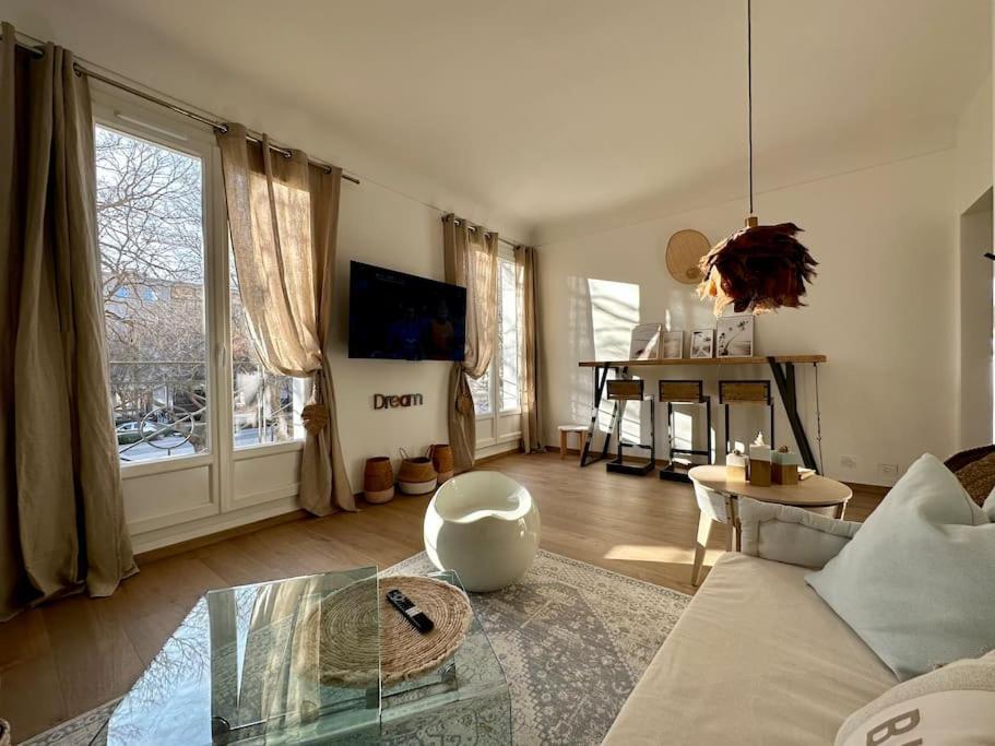 Le Lutz Apartment Nimes Ngoại thất bức ảnh